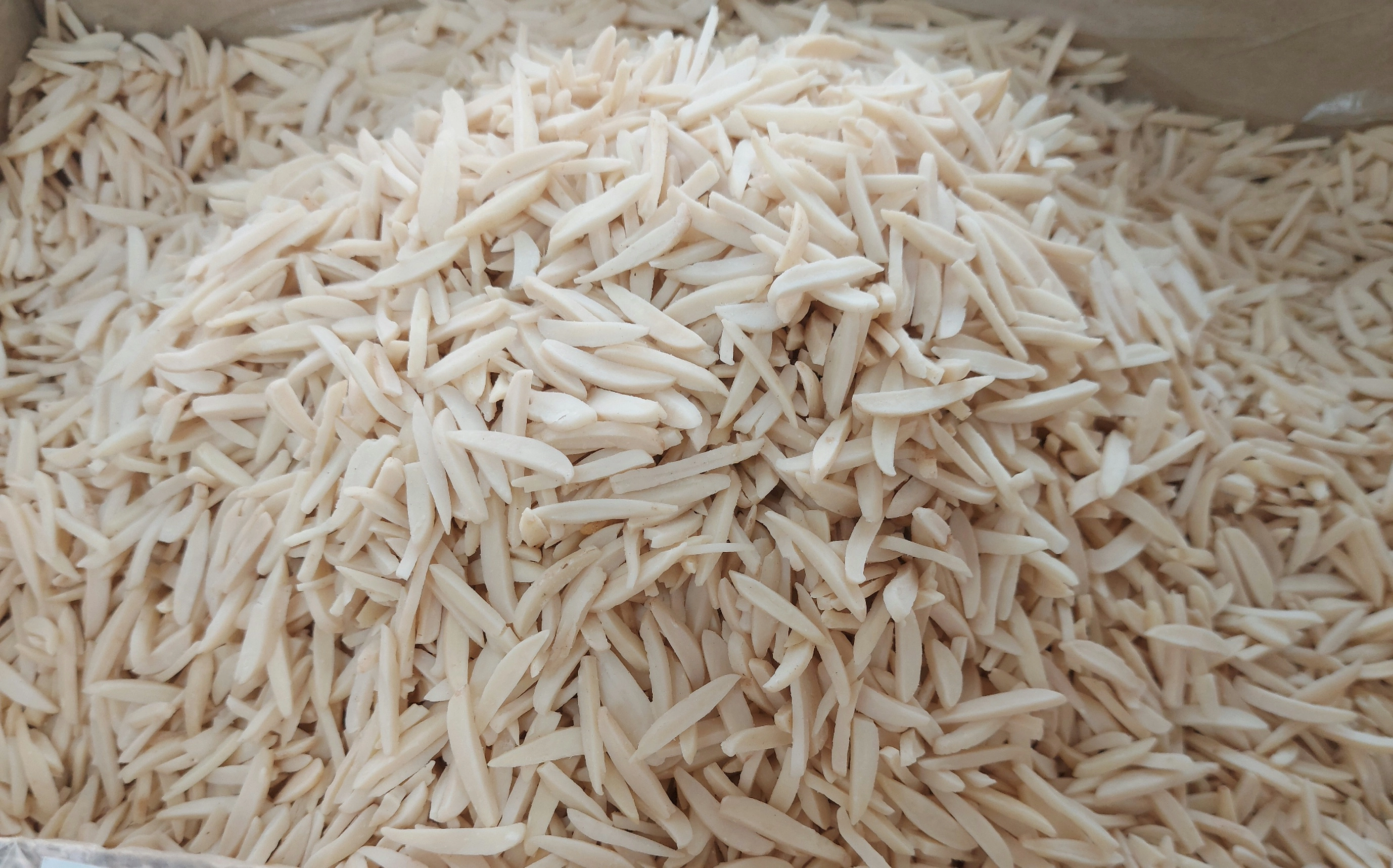 خلال بادام درختی ۵۰۰ گرم